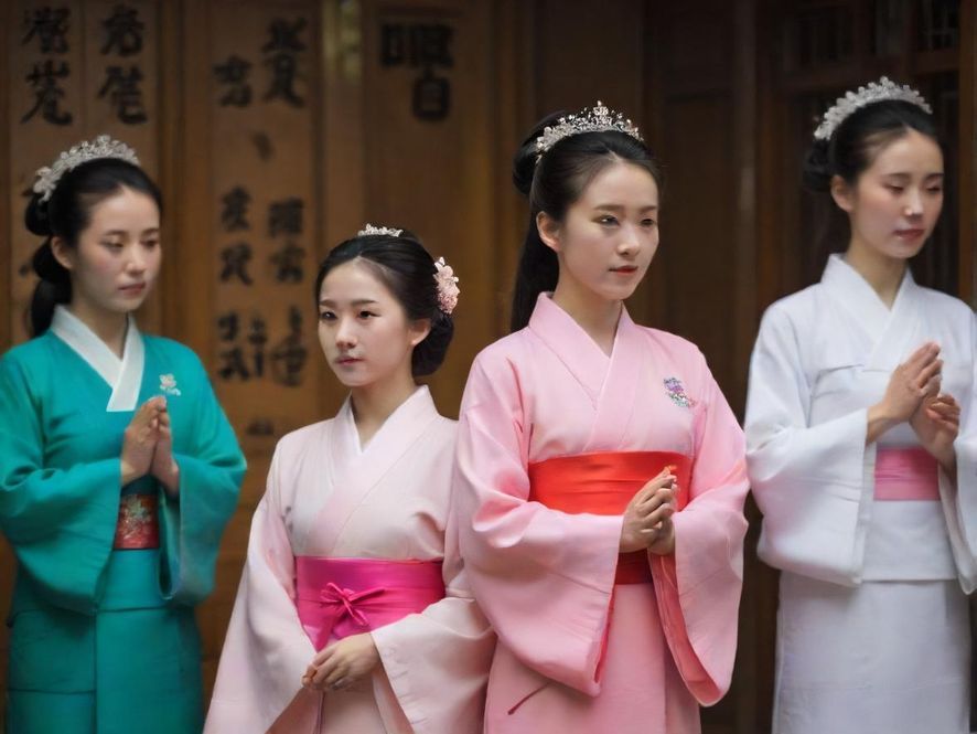 深圳桑拿会所休息区环境展示