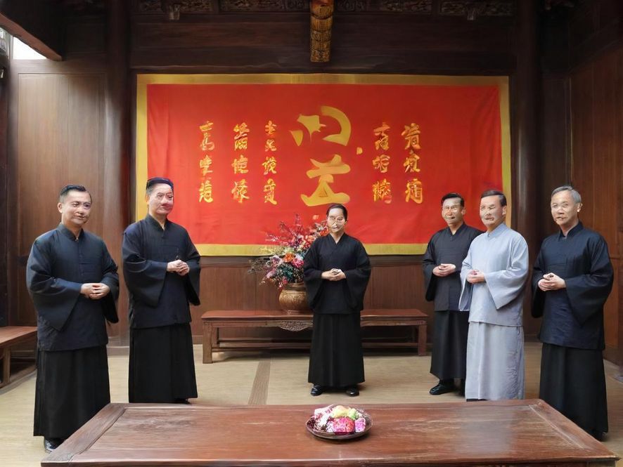 一处温馨舒适的休闲会所内部环境